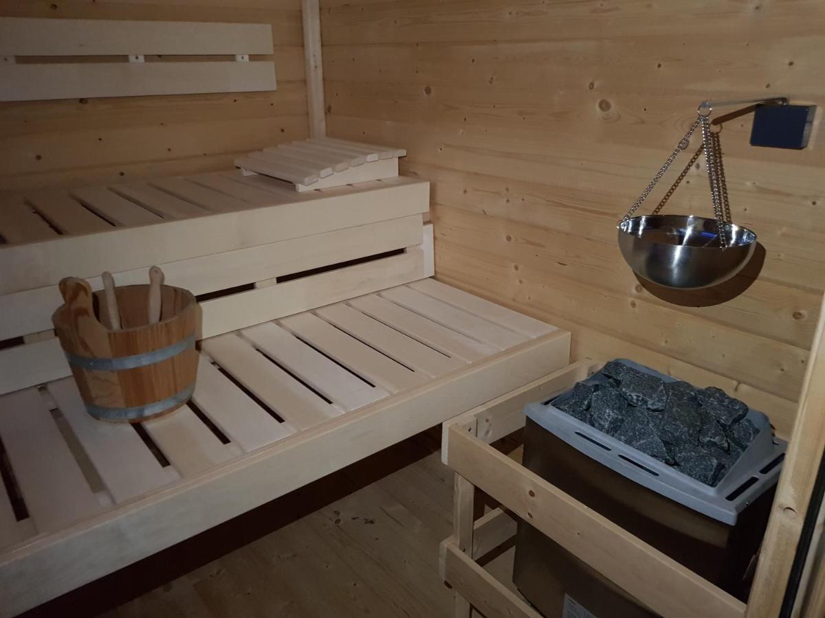 Holiday Home Znojmo W/ Wellness & Wine מראה חיצוני תמונה