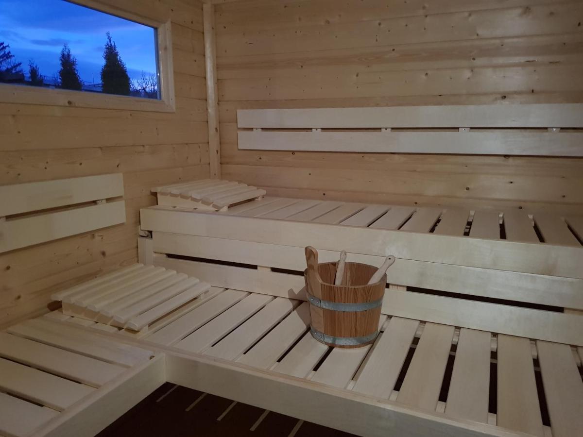 Holiday Home Znojmo W/ Wellness & Wine מראה חיצוני תמונה